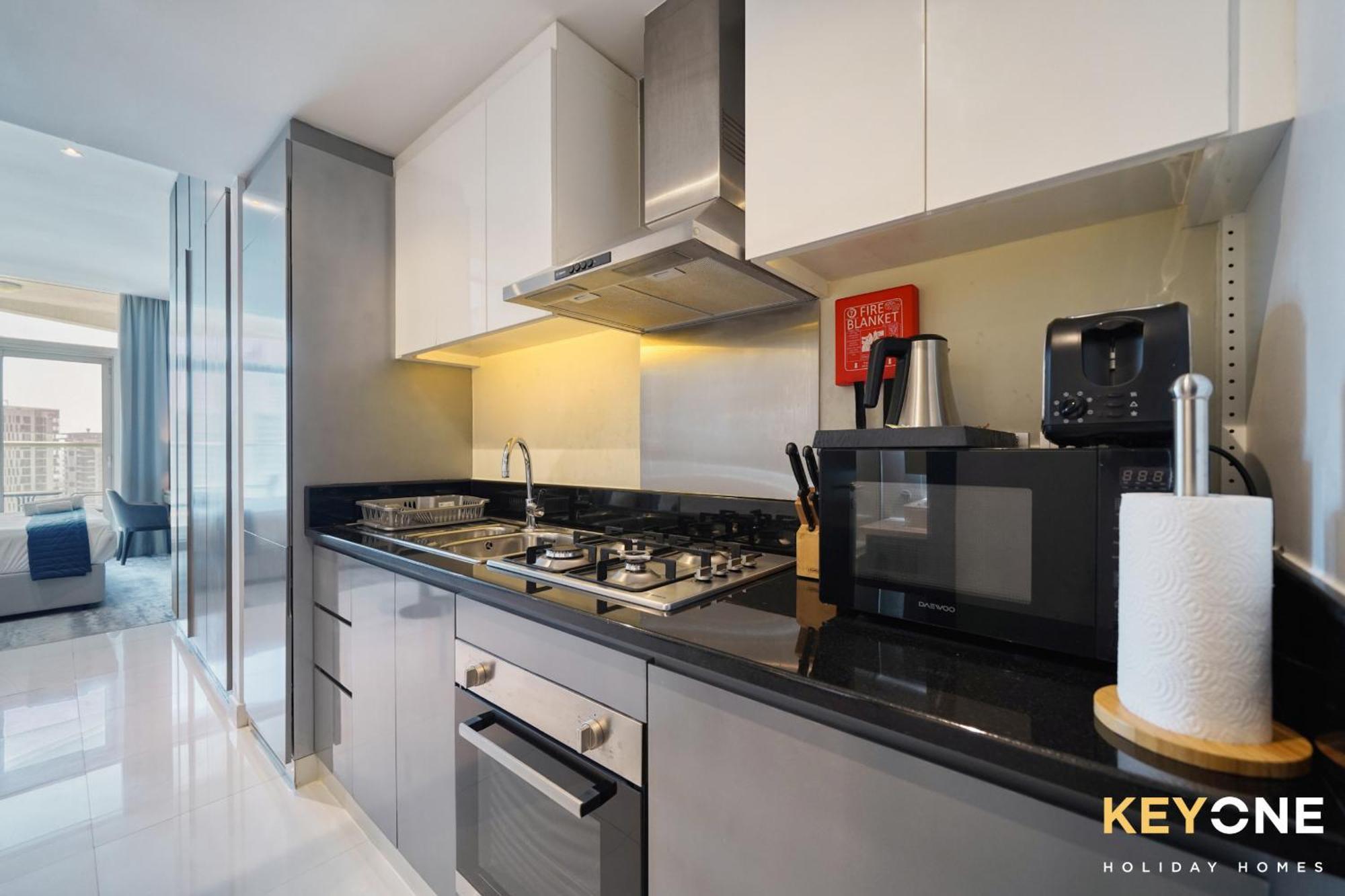 Sleek Studio In Prive With Stunning Canal View Dubai Exterior foto